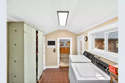 20556 S May Rd, Oregon City, OR 97045 - Photo 13