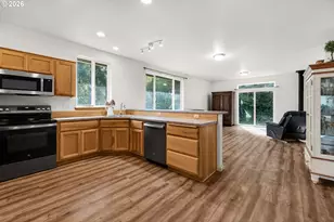 89534 Lewis and Clark Rd, Astoria, OR 97103 - Photo 7