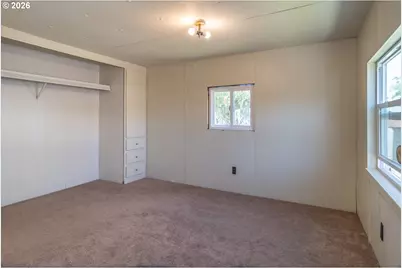 1050 W Central Ave #55, Sutherlin, OR 97479 - Photo 9