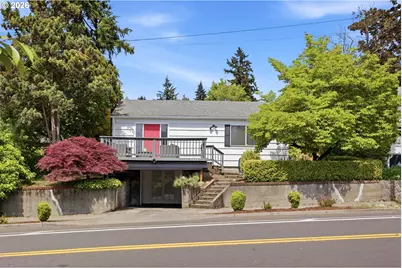 2414 E McLoughlin Blvd, Vancouver, WA 98661 - Photo 1