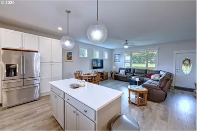 92648 Waldbom Rd, Astoria, OR 97103 - Photo 9