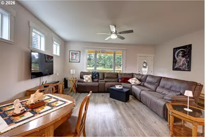 92648 Waldbom Rd, Astoria, OR 97103 - Photo 7
