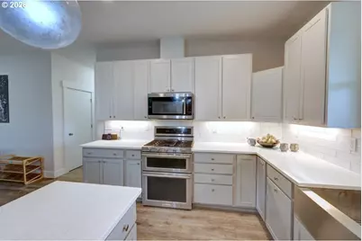 92648 Waldbom Rd, Astoria, OR 97103 - Photo 13