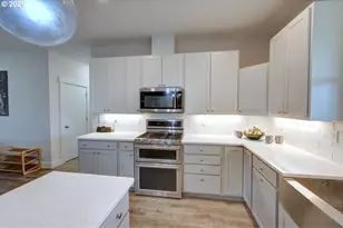 92648 Waldbom Rd, Astoria, OR 97103 - Photo 13