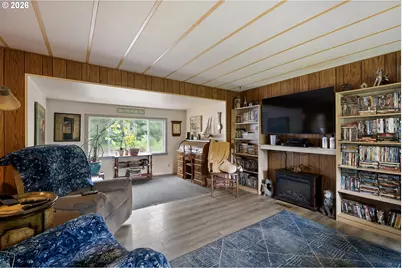 4826 Rhododendron Loop, Florence, OR 97439 - Photo 7