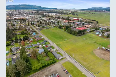 509 Williams Ave, Tillamook, OR 97141 - Photo 23