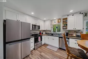 509 Williams Ave, Tillamook, OR 97141 - Photo 9