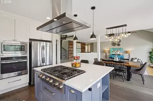 19760 Wildwood Dr, West Linn, OR 97068 - Photo 17