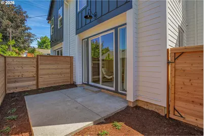 8432 E Burnside St, Portland, OR 97216 - Photo 19