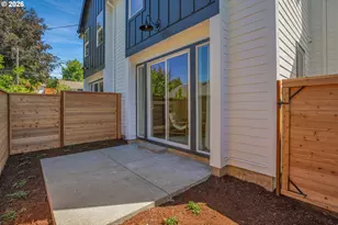 8432 E Burnside St, Portland, OR 97216 - Photo 19