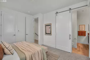 8432 E Burnside St, Portland, OR 97216 - Photo 27