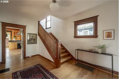 2347 NE 8th Ave, Portland, OR 97212 - Photo 7