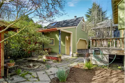 2347 NE 8th Ave, Portland, OR 97212 - Photo 37