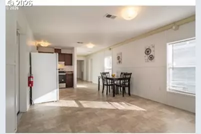 5000 NE Stephens St #40, Roseburg, OR 97470 - Photo 5