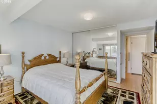 12060 SW Par 4 Dr, King City, OR 97224 - Photo 21