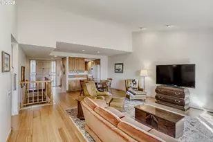 12060 SW Par 4 Dr, King City, OR 97224 - Photo 5