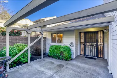 12060 SW Par 4 Dr, King City, OR 97224 - Photo 3