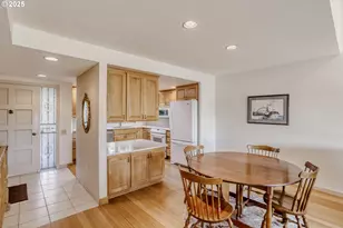 12060 SW Par 4 Dr, King City, OR 97224 - Photo 13