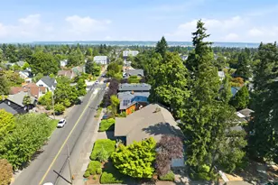 4110 NE 42nd Ave, Portland, OR 97218 - Photo 9