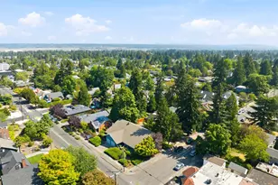 4110 NE 42nd Ave, Portland, OR 97218 - Photo 5