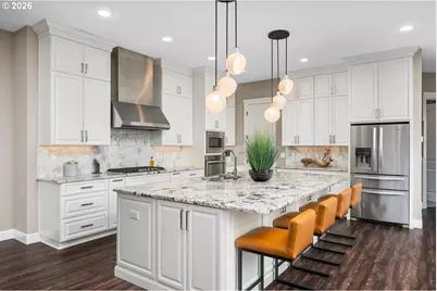 14341 SE Lyon St, Happy Valley, OR 97086 - Photo 11