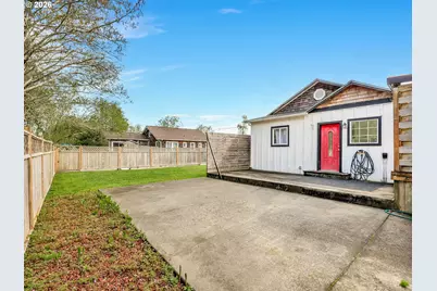 45 SW Birch Ct, Warrenton, OR 97146 - Photo 29