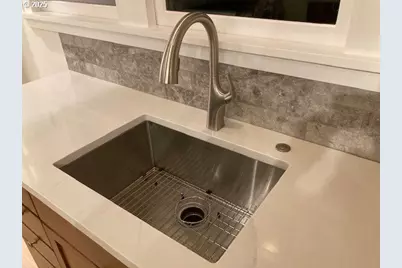 1715 SE 51st Ave, Portland, OR 97215 - Photo 11