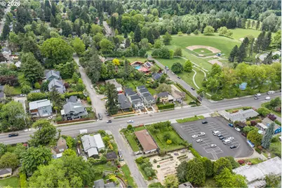 3618 SW Vermont St, Portland, OR 97219 - Photo 19