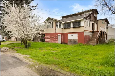195 SE Mill St, Myrtle Creek, OR 97457 - Photo 1
