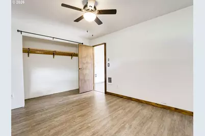 207 NW Ash St, McMinnville, OR 97128 - Photo 31