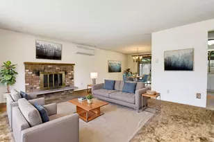 207 NW Ash St, McMinnville, OR 97128 - Photo 5