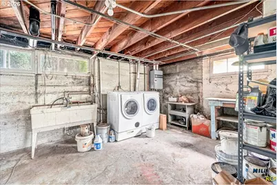 2113 N Sumner St, Portland, OR 97217 - Photo 17