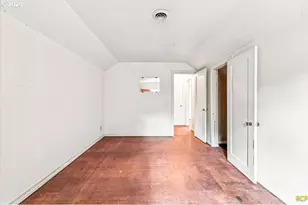 2113 N Sumner St, Portland, OR 97217 - Photo 25