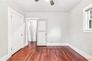 2113 N Sumner St, Portland, OR 97217 - Photo 11