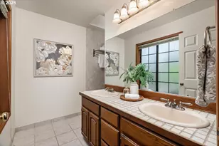 15310 SW Sandpiper Ln, Beaverton, OR 97007 - Photo 25