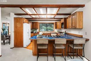 15310 SW Sandpiper Ln, Beaverton, OR 97007 - Photo 11