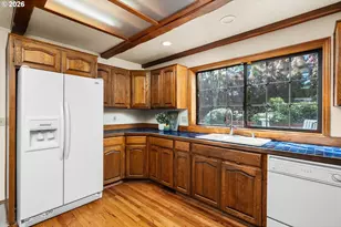 15310 SW Sandpiper Ln, Beaverton, OR 97007 - Photo 13