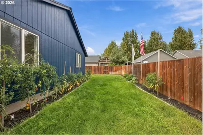 1050 Yew St, Junction City, OR 97448 - Photo 27