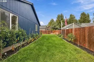 1050 Yew St, Junction City, OR 97448 - Photo 27