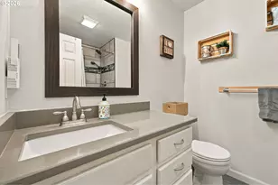 1050 Yew St, Junction City, OR 97448 - Photo 15