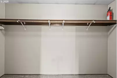 7480 SW Taylors Ferry Rd, Portland, OR 97223 - Photo 15