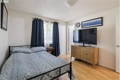 821 NE 108th Ave, Vancouver, WA 98664 - Photo 19