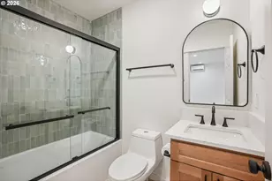 9998 SE Amherst St, Clackamas, OR 97015 - Photo 17