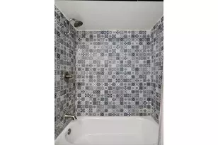 7615 NE Multnomah St, Portland, OR 97213 - Photo 13