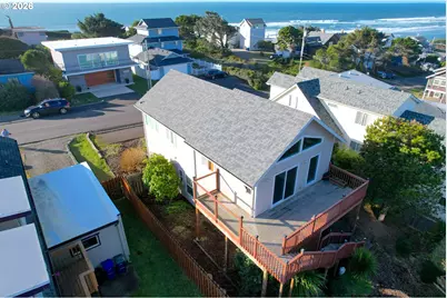 634 SW Ebb Ave, Lincoln City, OR 97367 - Photo 1