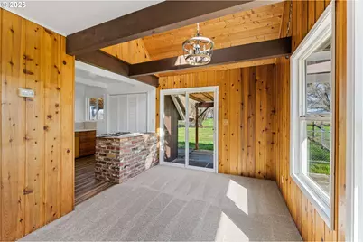 200 Sierra Dr, Eagle Point, OR 97524 - Photo 13