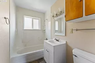 200 Sierra Dr, Eagle Point, OR 97524 - Photo 21