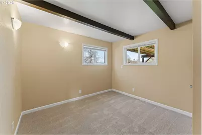 200 Sierra Dr, Eagle Point, OR 97524 - Photo 17