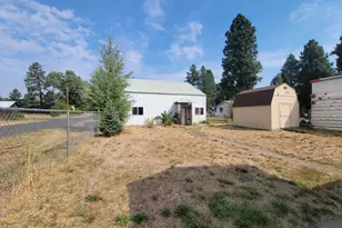 201 N 1st St, Glenwood, WA 98619 - Photo 5