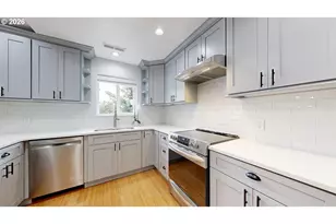 17250 Garvin Ct, Brookings, OR 97415 - Photo 13